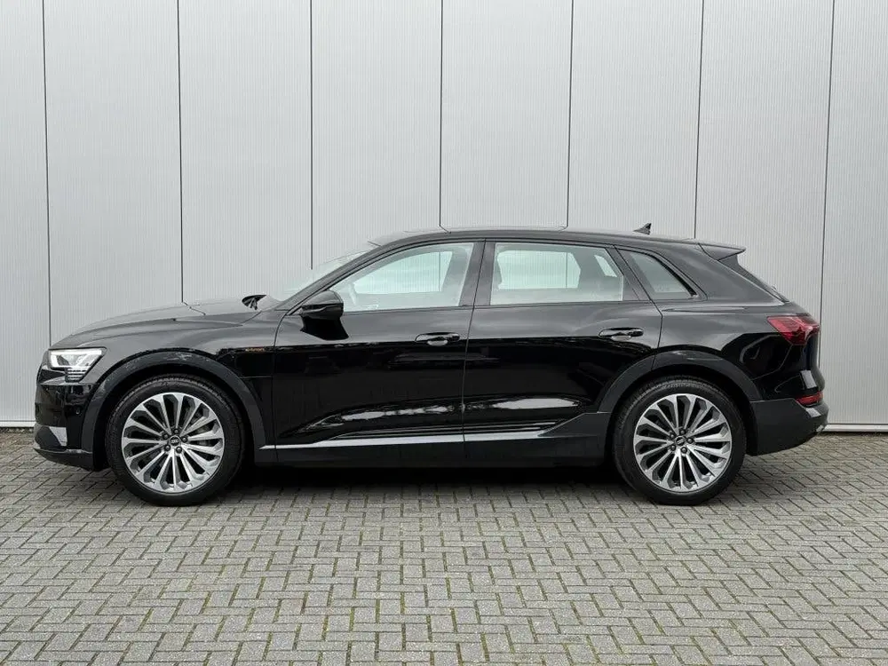 Audi e-tron e-tron 50 s-edition pano PDC luchtvering l uit 2022, foto 8