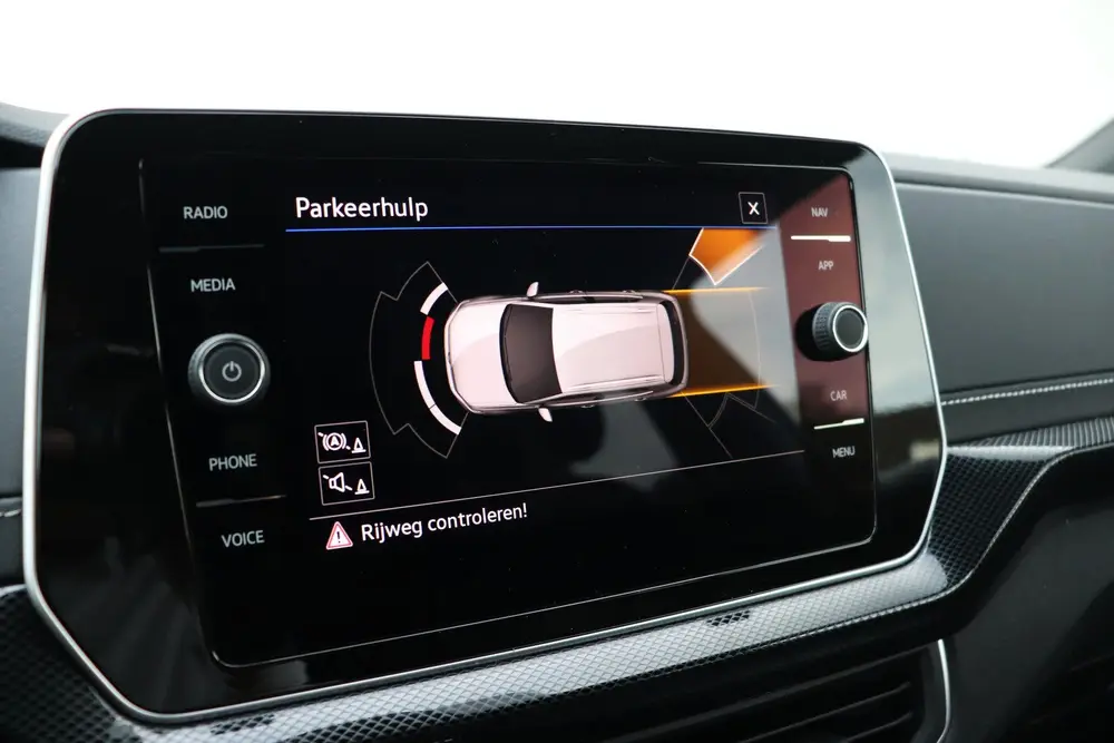 Volkswagen T-Cross 1.0 TSI R-Line DSG IQ Matrix ACC PDC uit 2025, foto 13