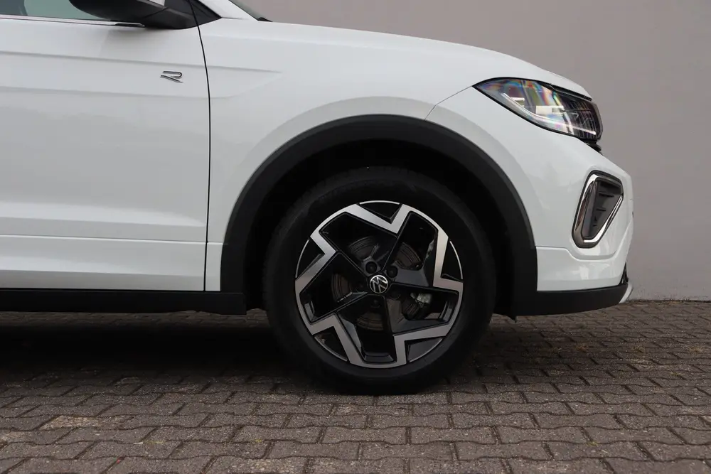Volkswagen T-Cross 1.0 TSI R-Line DSG IQ Matrix ACC PDC uit 2025, foto 8