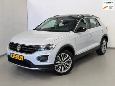 Volkswagen T-Roc 1.5 TSI Sport / Automaat / Stoelverwarming uit 2020