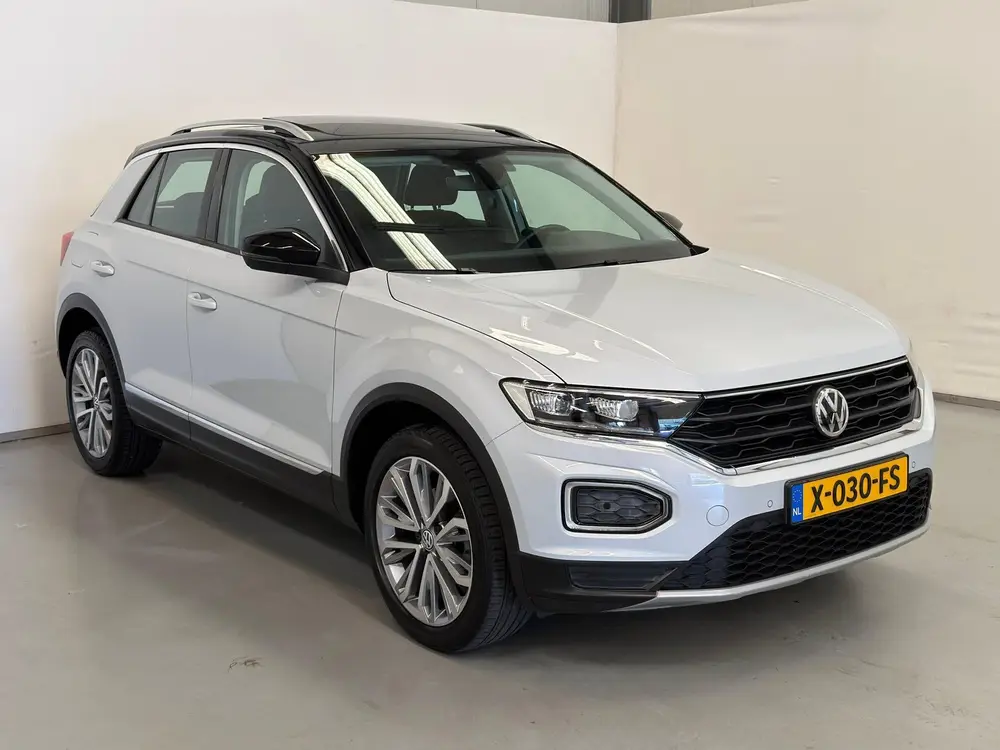 Volkswagen T-Roc 1.5 TSI Sport / Automaat / Stoelverwarming uit 2020, foto 2