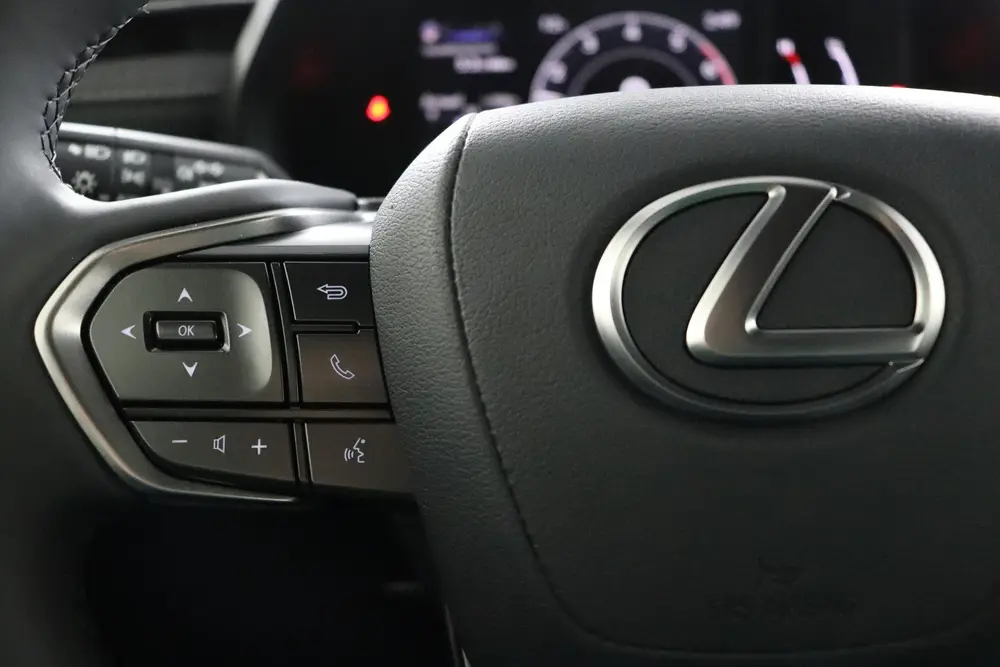 Lexus LBX 1.5 Business Line 2WD uit 2025, foto 19