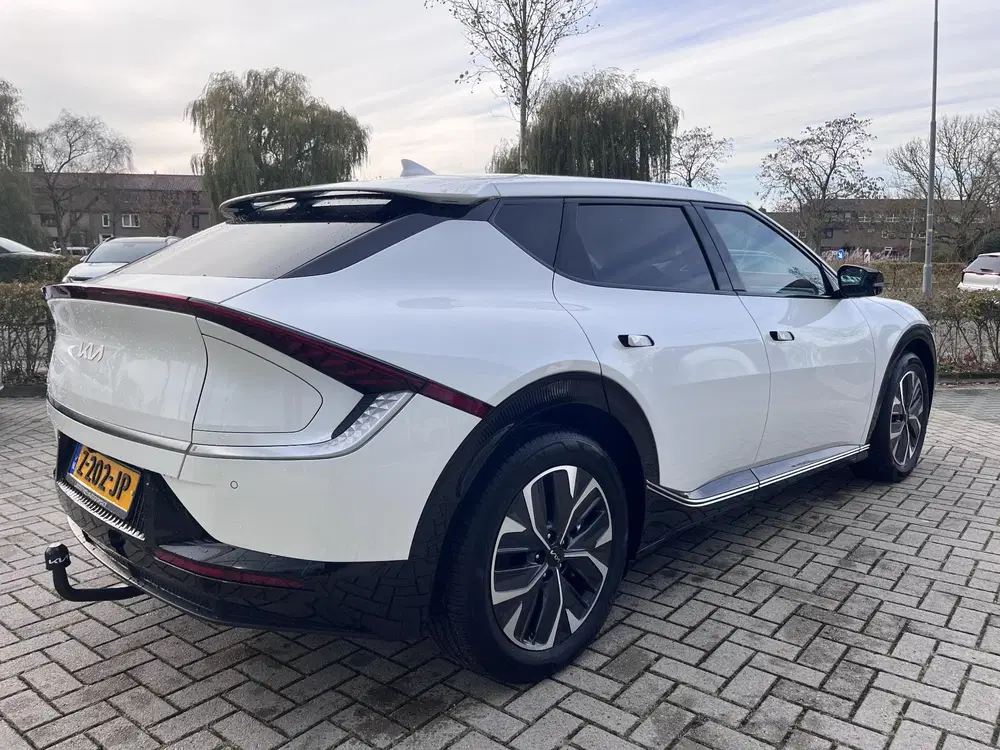 Kia EV6 Plus 77.4 kWh uit 2024, foto 2