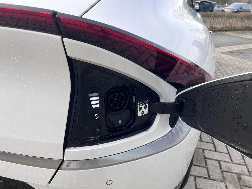 Kia EV6 Plus 77.4 kWh uit 2024, foto 6