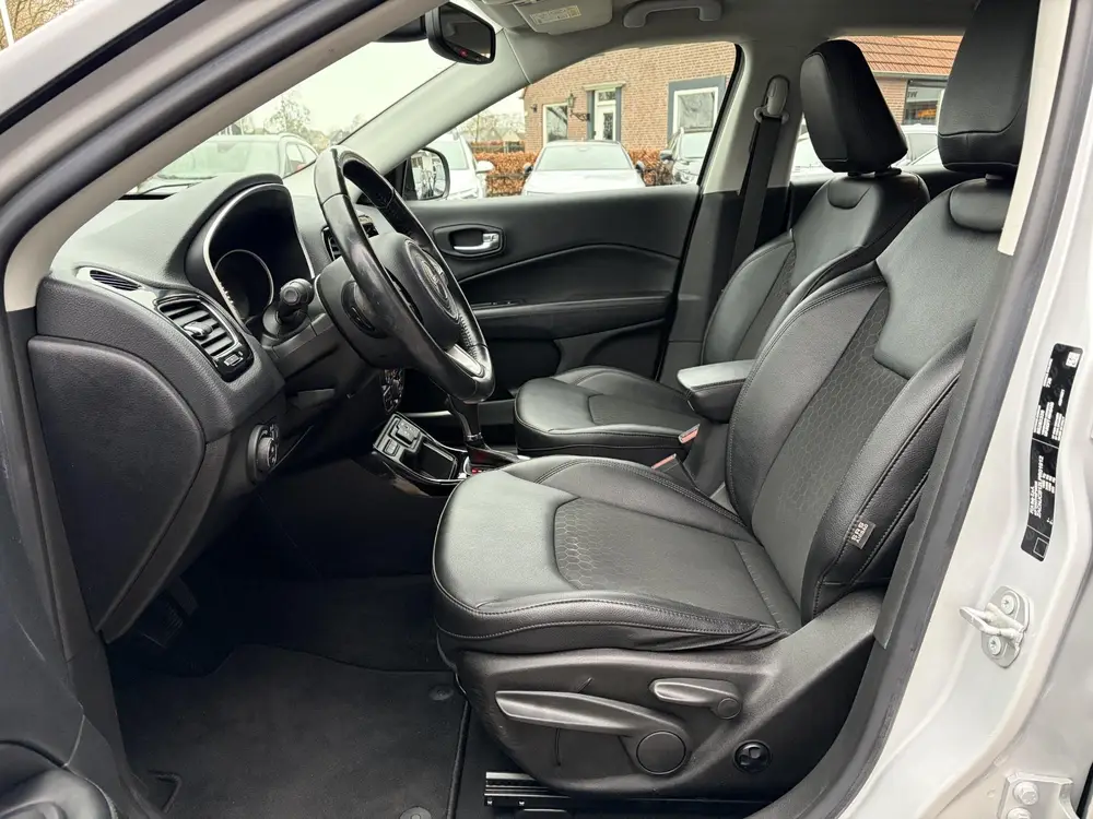 Jeep Compass 1.3T Night Eagle Liberty Edition NAVI | CAMERA uit 2020, foto 16