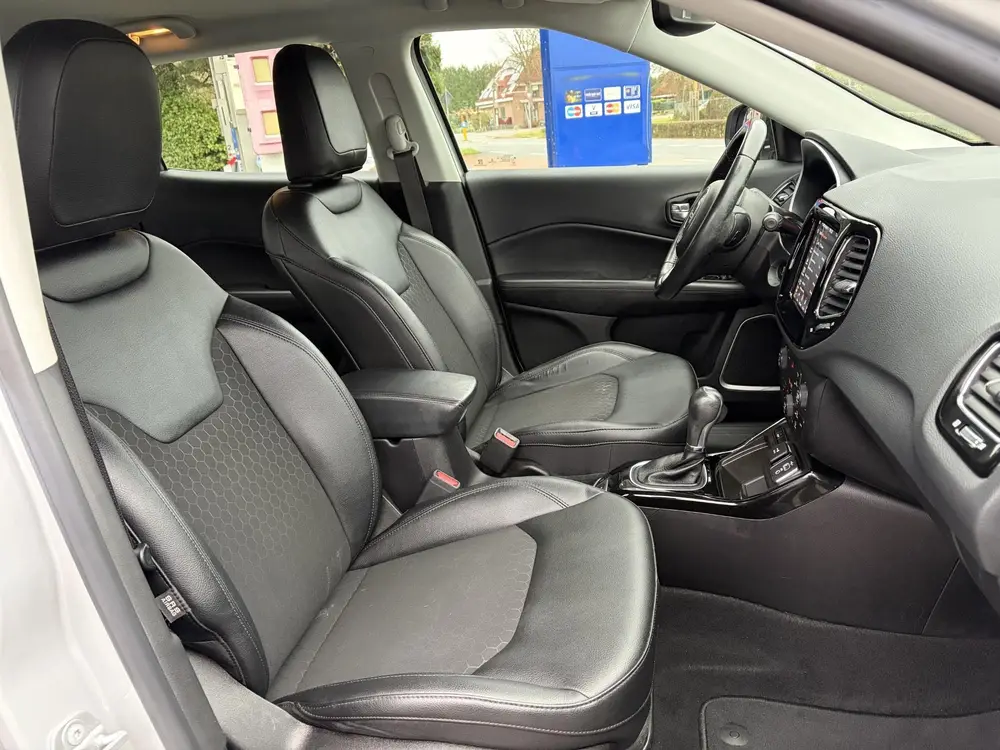 Jeep Compass 1.3T Night Eagle Liberty Edition NAVI | CAMERA uit 2020, foto 18