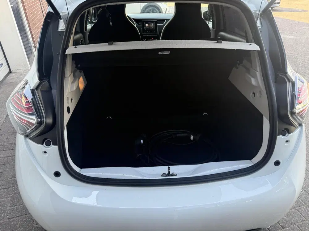 Renault ZOE R110 Life 52 kWh KOOPACCU SOH 90% KEYLESS uit 2023, foto 10