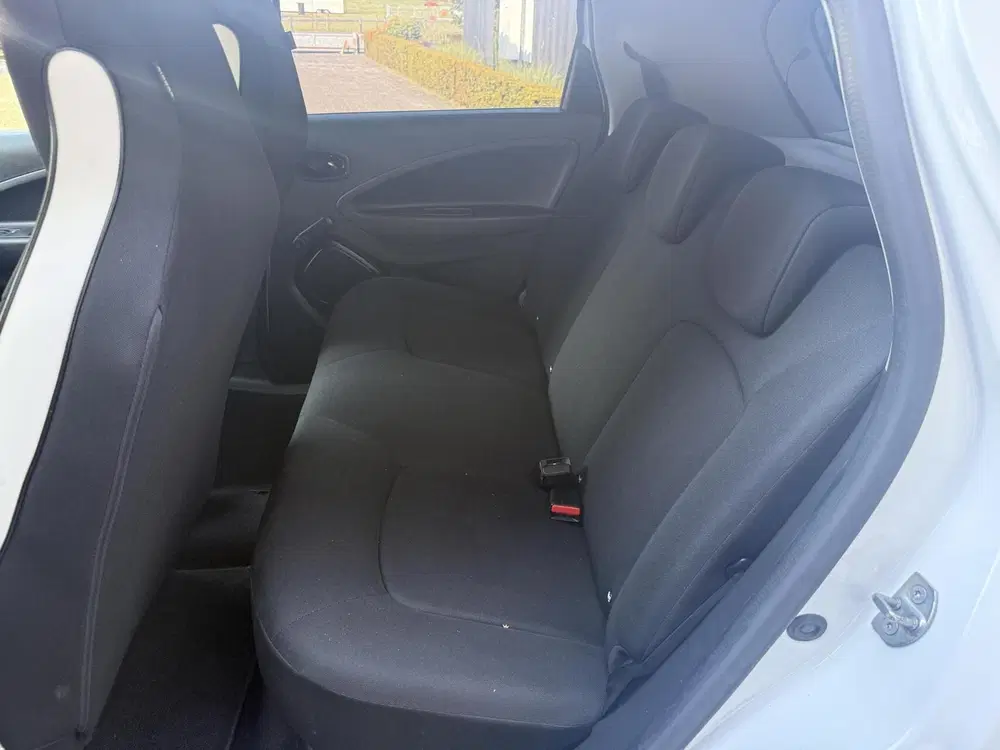 Renault ZOE R110 Life 52 kWh KOOPACCU SOH 90% KEYLESS uit 2023, foto 12