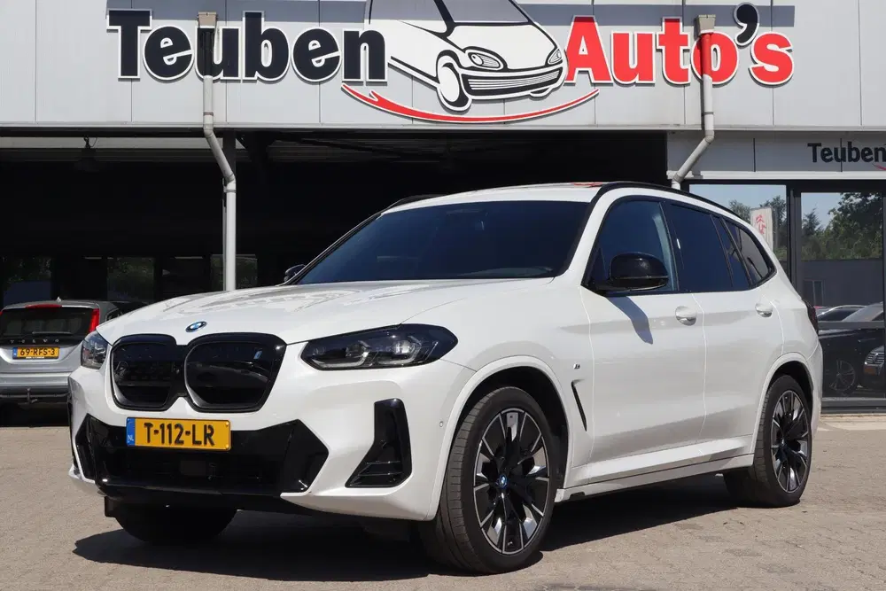 BMW iX3 High Executive 80 kWh uit 2023