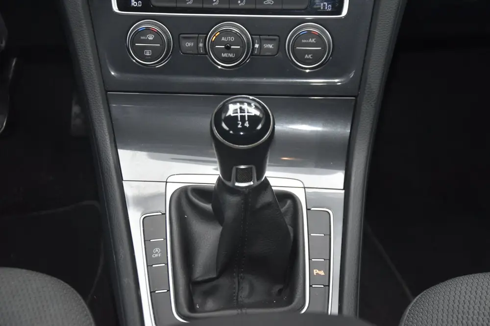 Volkswagen Golf Variant 1.6 TDI Highline | ACC | Navi | PDC uit 2020, foto 15