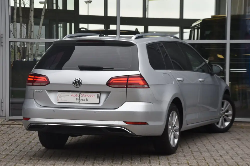 Volkswagen Golf Variant 1.6 TDI Highline | ACC | Navi | PDC uit 2020, foto 3