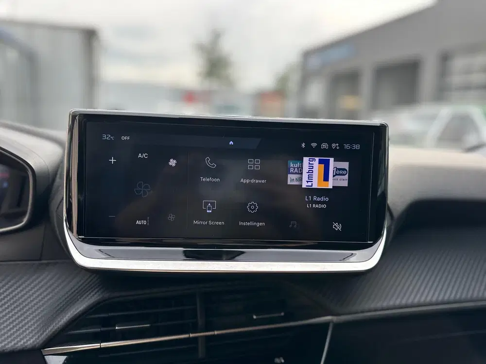 Peugeot 208 1.2 PureTech 100pk Active uit 2024, foto 12