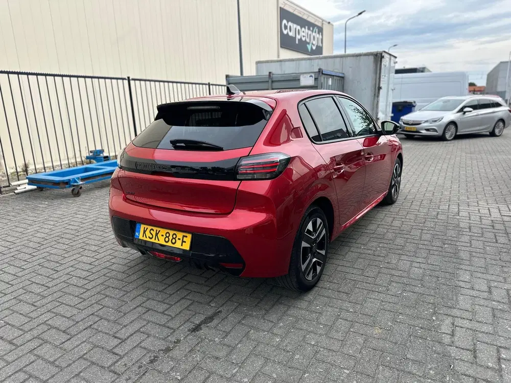 Peugeot 208 1.2 PureTech 100pk Active uit 2024, foto 7