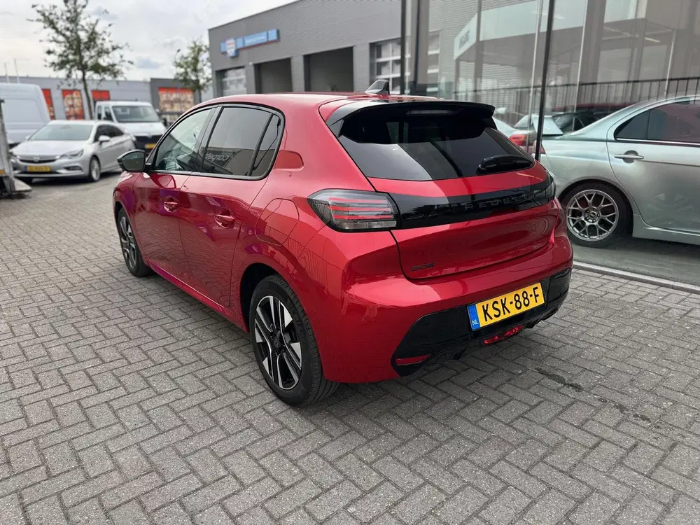 Peugeot 208 1.2 PureTech 100pk Active uit 2024, foto 9