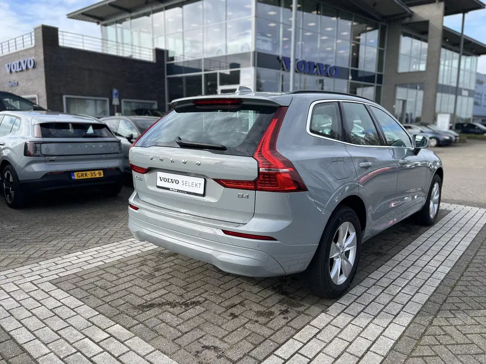 Volvo XC60 B4 Mild-Hybrid Momentum uit 2024, foto 19