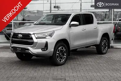 Toyota Hilux 2.8 D-4D Double Cab Professional premium uit 2023