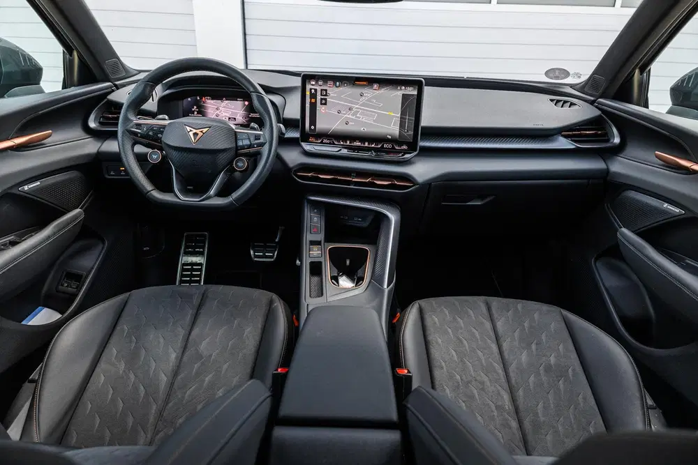 Cupra Terramar 1.5 TSI e-Hybrid 204pk Business uit 2026, foto 4