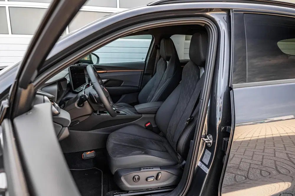 Cupra Terramar 1.5 TSI e-Hybrid 204pk Business uit 2026, foto 5