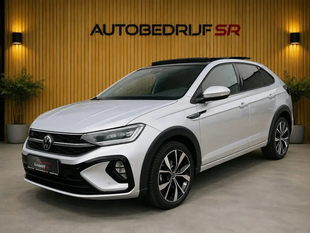 Volkswagen Taigo 1.5 TSI 3X R-Line Business IQ-Lights Panora uit 2022, foto 2