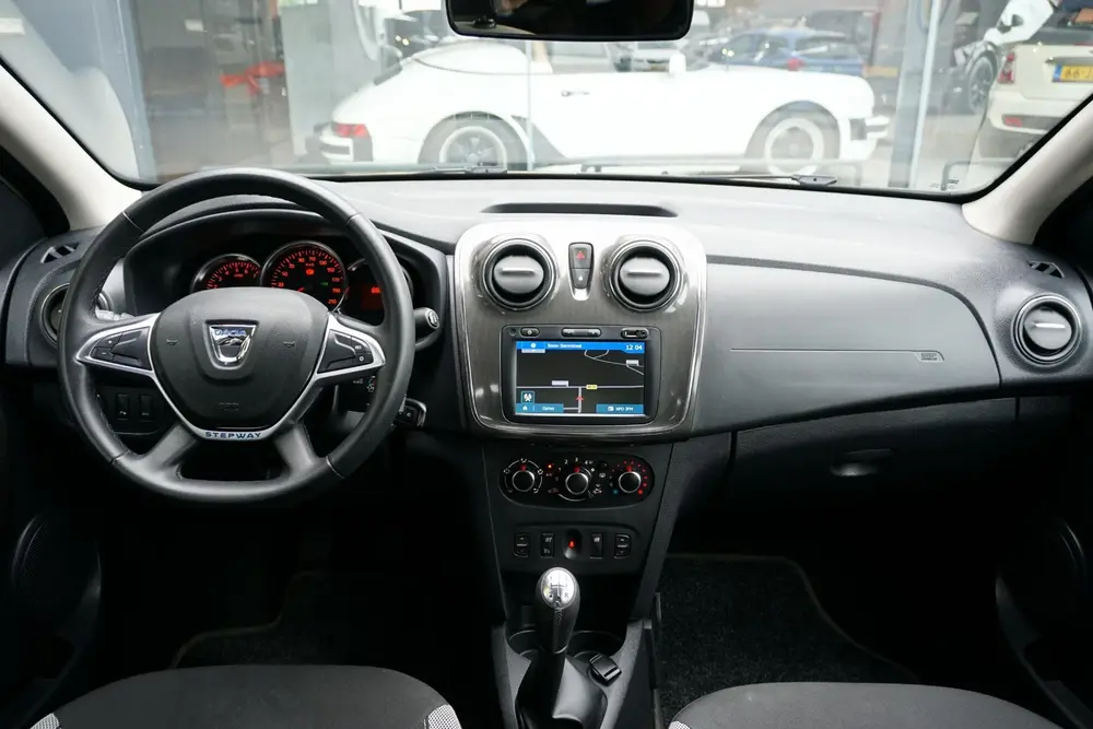 Dacia Sandero 0.9 TCe SL Stepway + CAMERA / NAVI / DAB / SEN uit 2019, foto 4