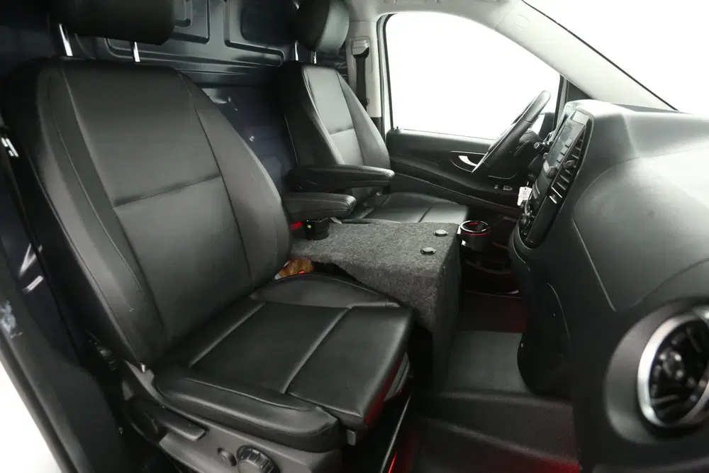 Mercedes-Benz Vito 114 CDI Lang uit 2024, foto 10