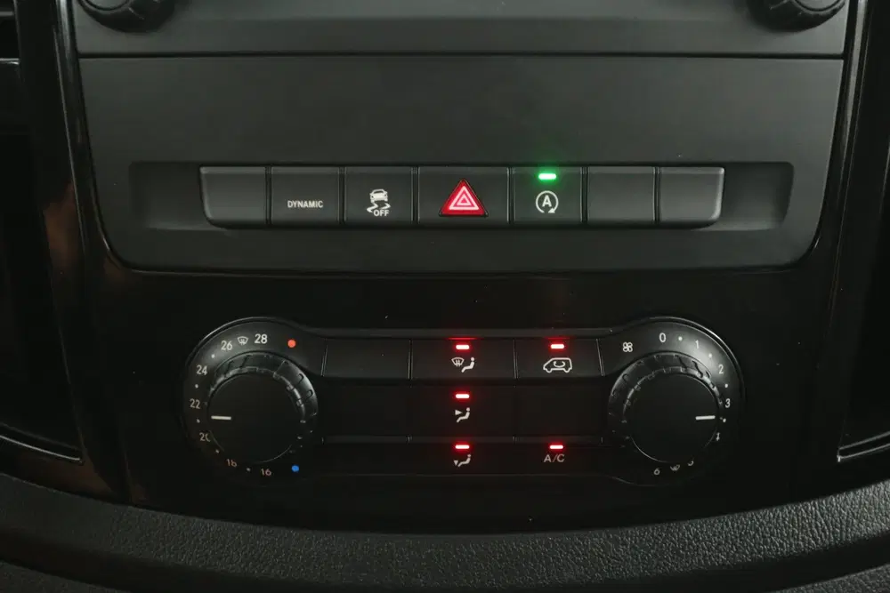 Mercedes-Benz Vito 114 CDI Lang uit 2024, foto 16