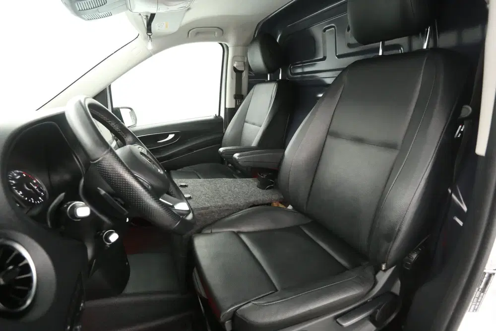 Mercedes-Benz Vito 114 CDI Lang uit 2024, foto 9