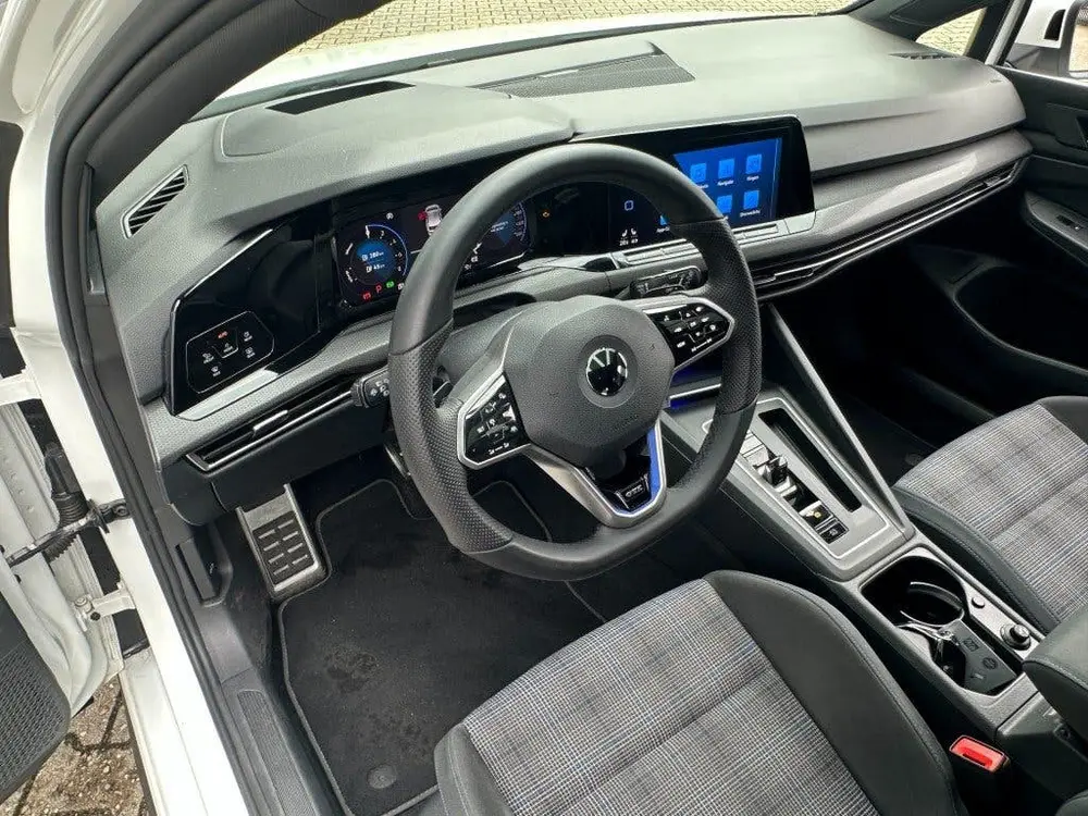 Volkswagen Golf 1.4 eHybrid GTE 2021 *BTW *Pano *Adaptive *I uit 2021, foto 10