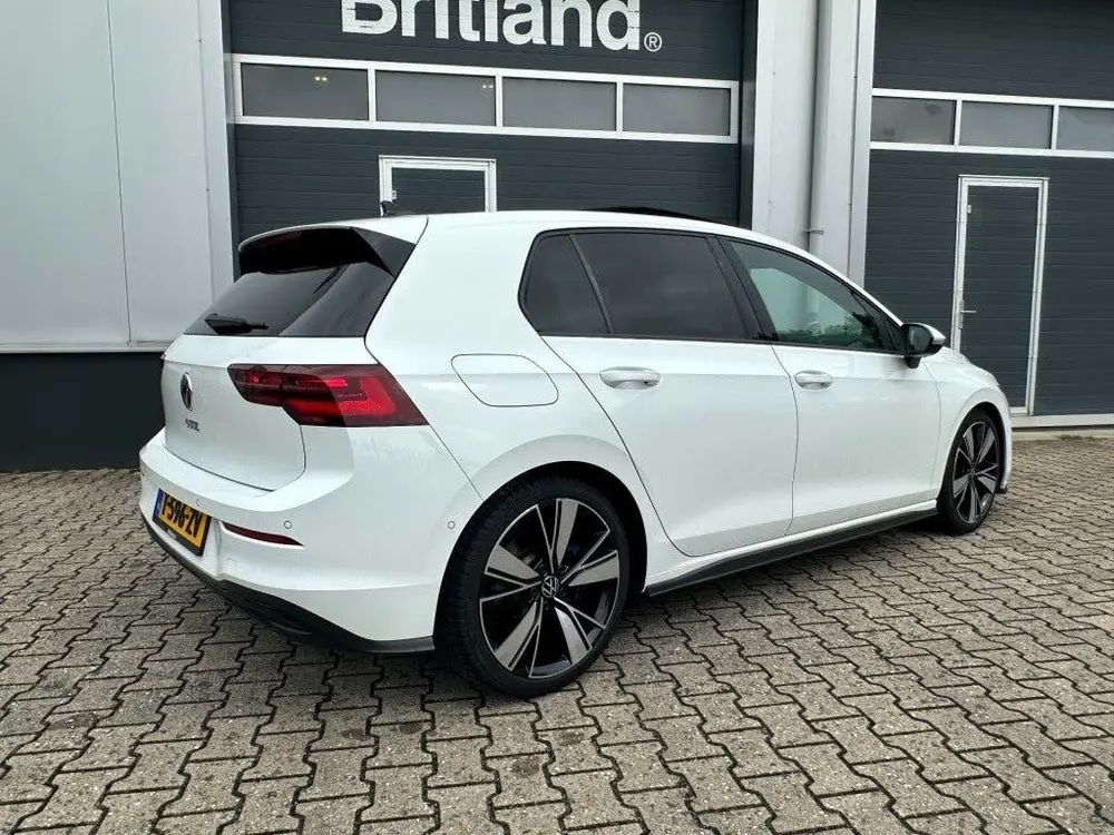 Volkswagen Golf 1.4 eHybrid GTE 2021 *BTW *Pano *Adaptive *I uit 2021, foto 2