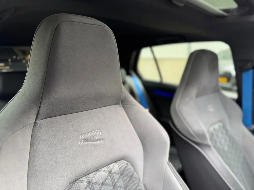 Volkswagen Golf 1.5 TSI R-Line Panorama IQLights Camera Carp uit 2021, foto 19