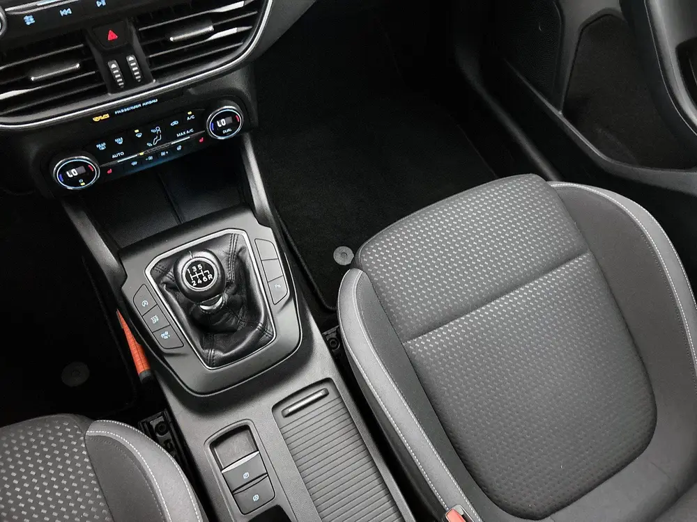 Ford Focus 1.0 EcoBoost Trend Edition Business | Winterpack uit 2019, foto 11