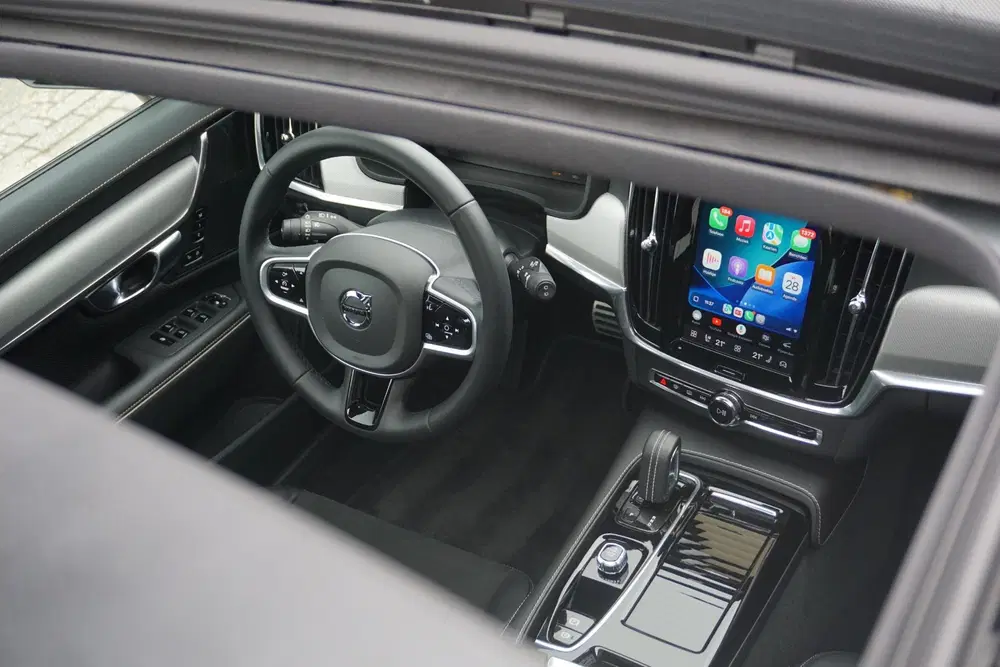 Volvo V90 2.0 T6 AWD R-Design uit 2021, foto 14