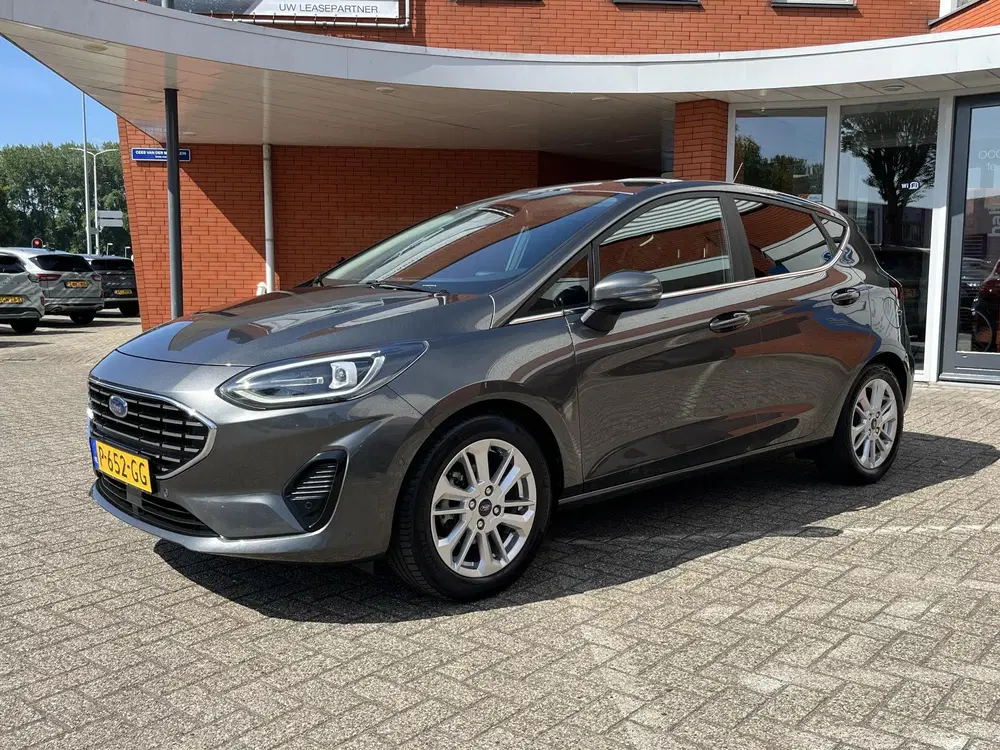 Ford Fiesta 1.0 EcoBoost Hybrid Titanium X uit 2022, foto 3