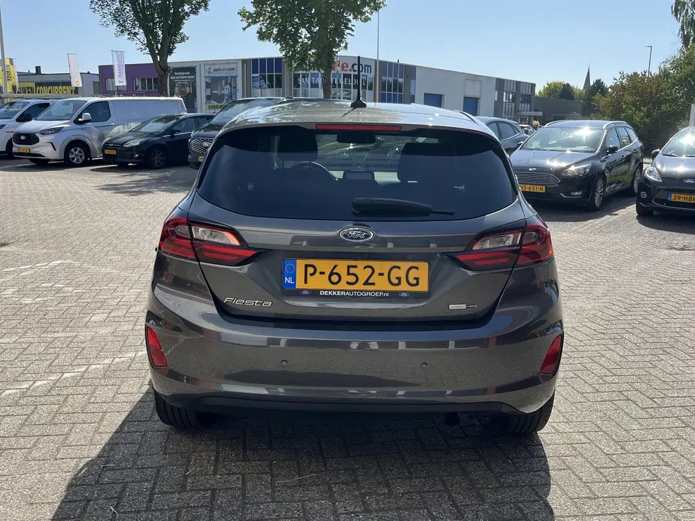 Ford Fiesta 1.0 EcoBoost Hybrid Titanium X uit 2022, foto 6