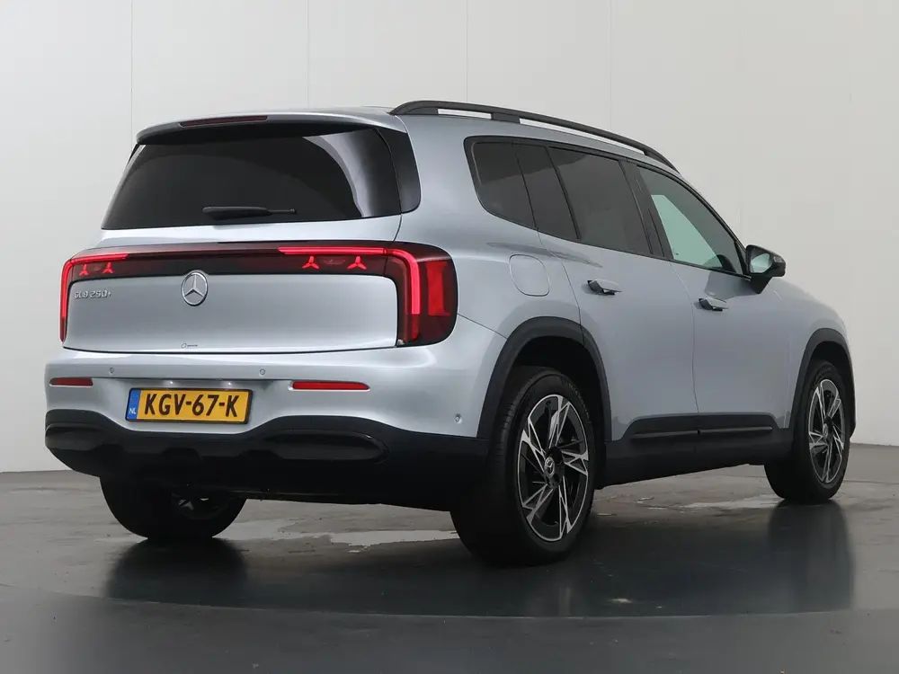 Mercedes-Benz GLB 250+ Business Solution Luxury 85.5 uit 2026, foto 2