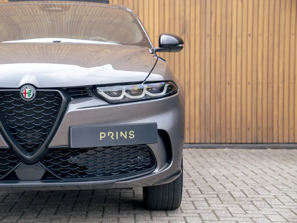 Alfa Romeo Tonale 1.3T PHEV Veloce 280pk uit 2024, foto 20