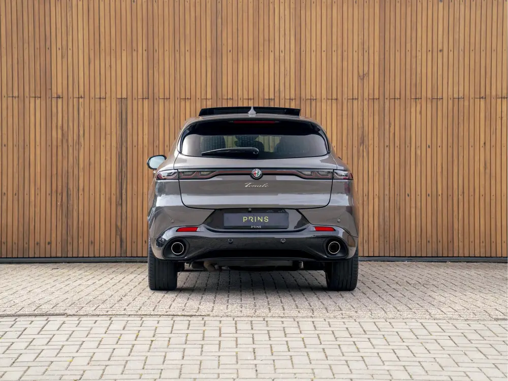 Alfa Romeo Tonale 1.3T PHEV Veloce 280pk uit 2024, foto 5