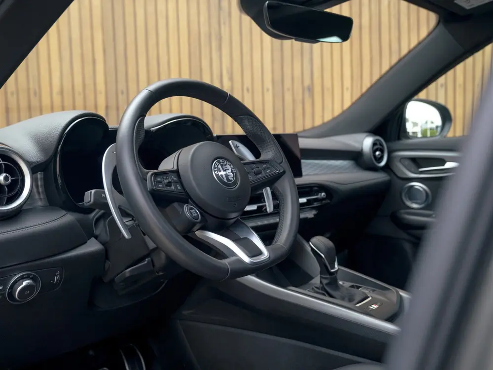 Alfa Romeo Tonale 1.3T PHEV Veloce 280pk uit 2024, foto 7