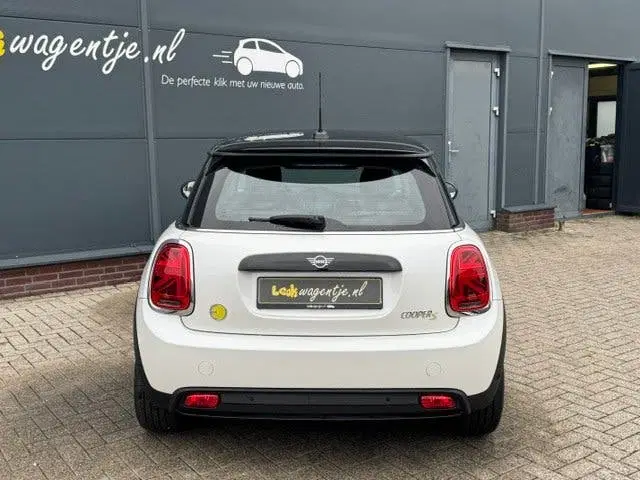 Mini Electric Classic 33 kWh *carplay *SOH 96 uit 2023, foto 5