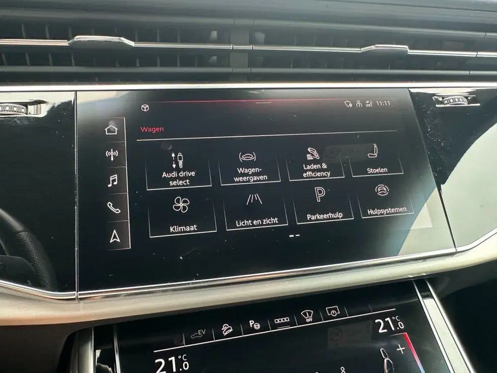 Audi Q8 55 TFSI e Quattro S-Line 2021 *RS stoelen uit 2021, foto 15