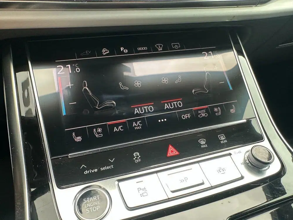 Audi Q8 55 TFSI e Quattro S-Line 2021 *RS stoelen uit 2021, foto 17