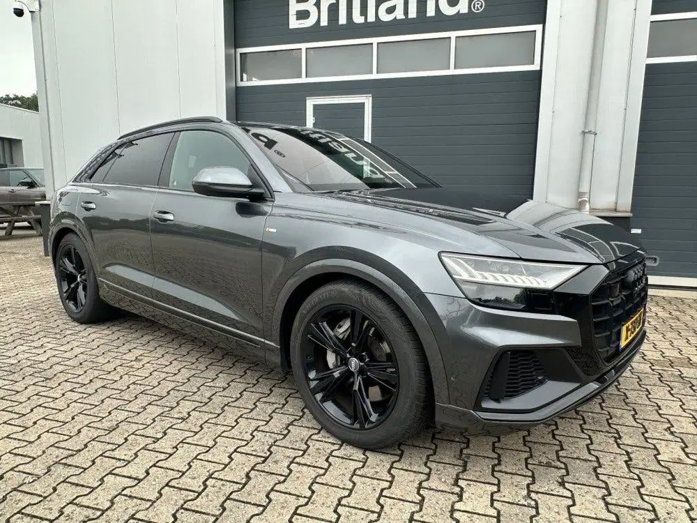 Audi Q8 55 TFSI e Quattro S-Line 2021 *RS stoelen uit 2021, foto 3