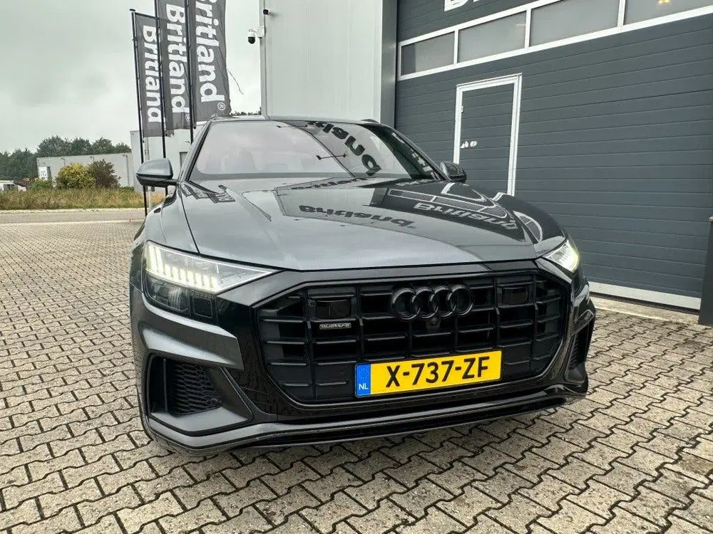 Audi Q8 55 TFSI e Quattro S-Line 2021 *RS stoelen uit 2021, foto 5