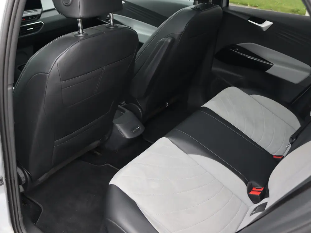 Volkswagen ID.3 Pro 58 kWh 204 pk | Panorama Dak | 360 Camer uit 2022, foto 18