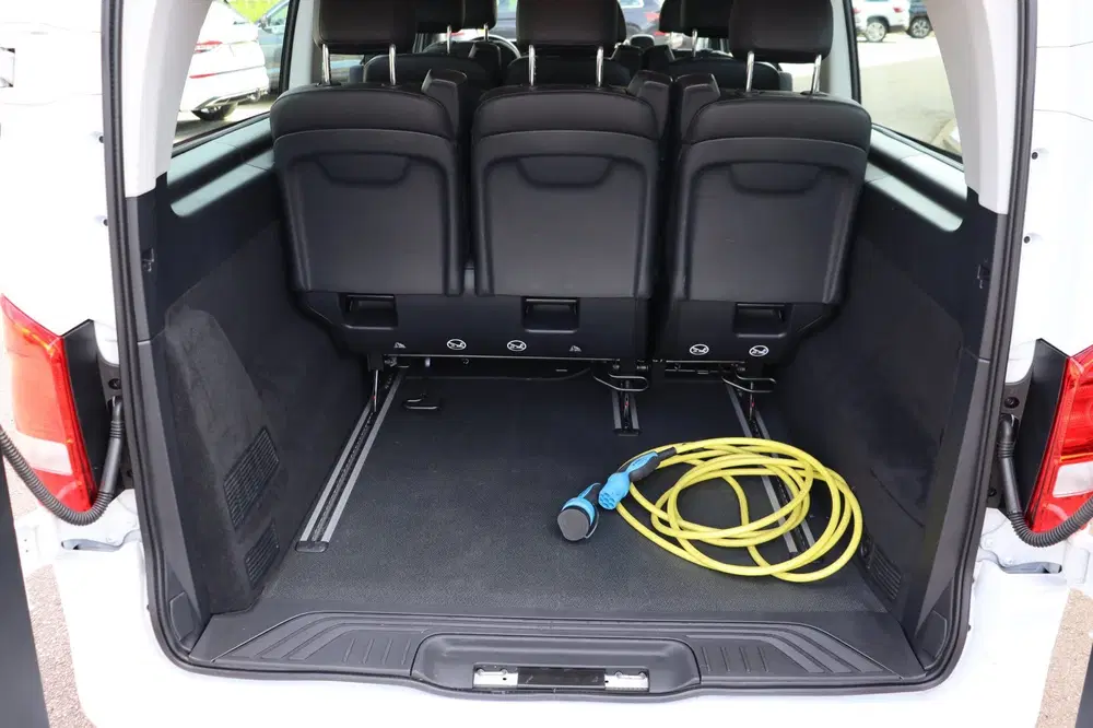 Mercedes-Benz Vito EVito Tourer PRO L3 90 kWh 350km 9-persoon uit 2021, foto 16