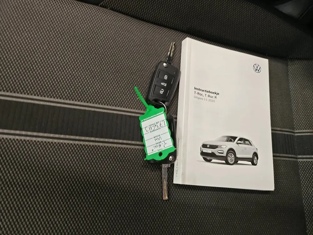 Volkswagen T-Roc 1.5 TSI 150pk Automaat Style Business | Tre uit 2021, foto 12