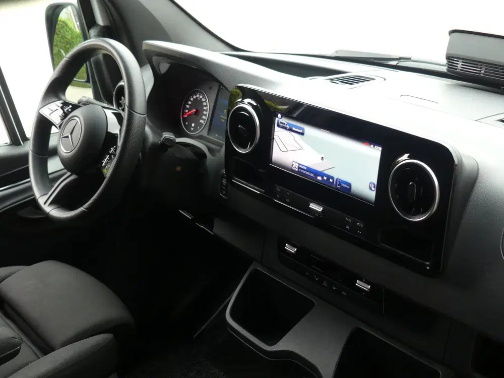 Mercedes-Benz Sprinter 317 CDI L2H2 LED uit 2024, foto 2