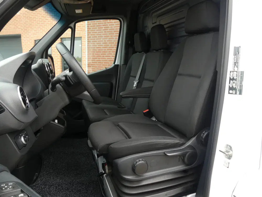 Mercedes-Benz Sprinter 317 CDI L2H2 LED uit 2024, foto 5