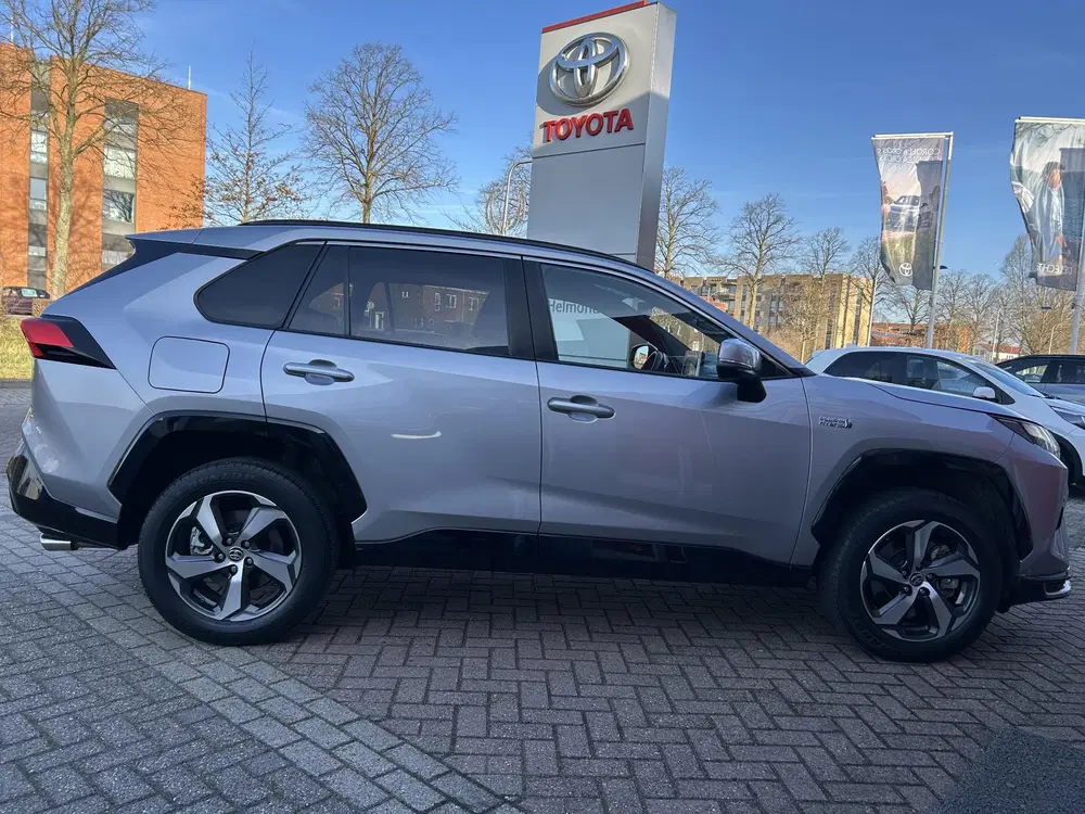 Toyota RAV 4 2.5 Plug-in Hybrid AWD Style Navigatie uit 2022, foto 9