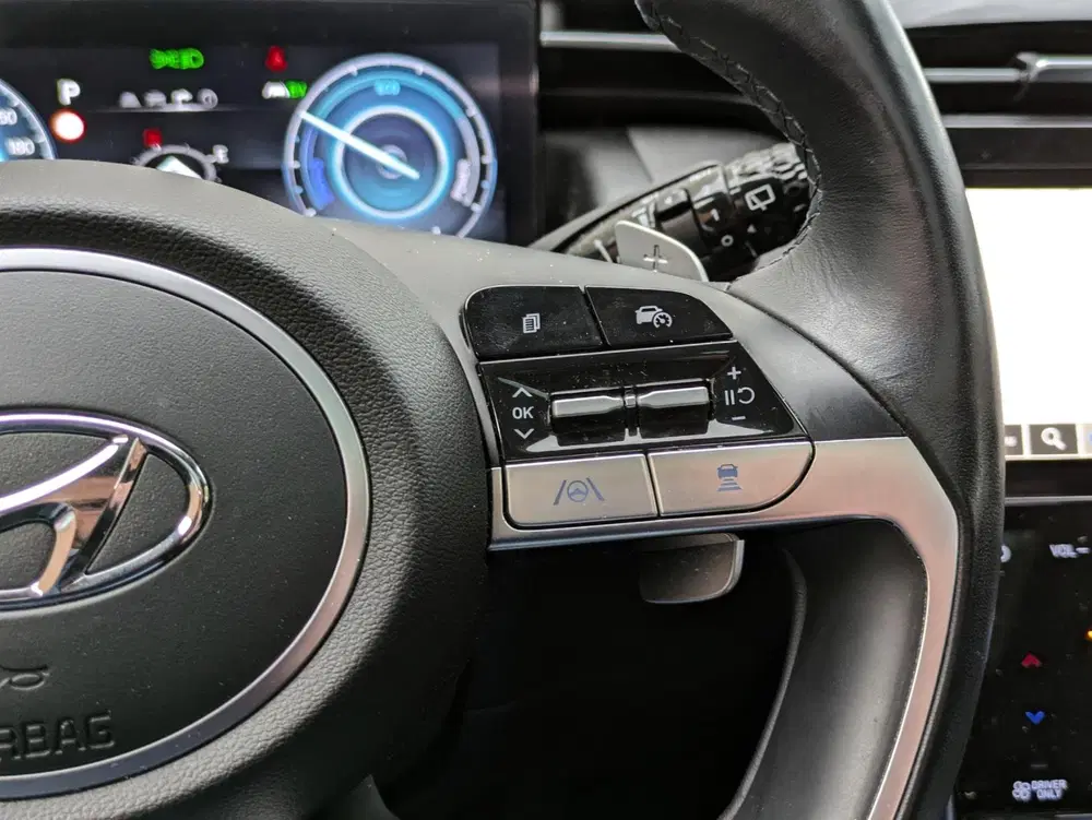 Hyundai TUCSON 1.6 T-GDI PHEV 4WD uit 2022, foto 19